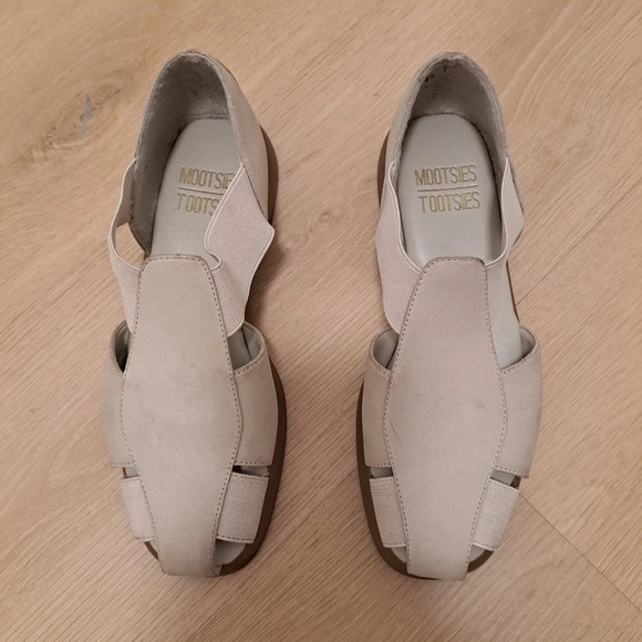 Mootsies Tootsies Suede Leather Cream Stretch Elastic Cute Sandal Shoe Size 8.5m - Picture 3 of 9